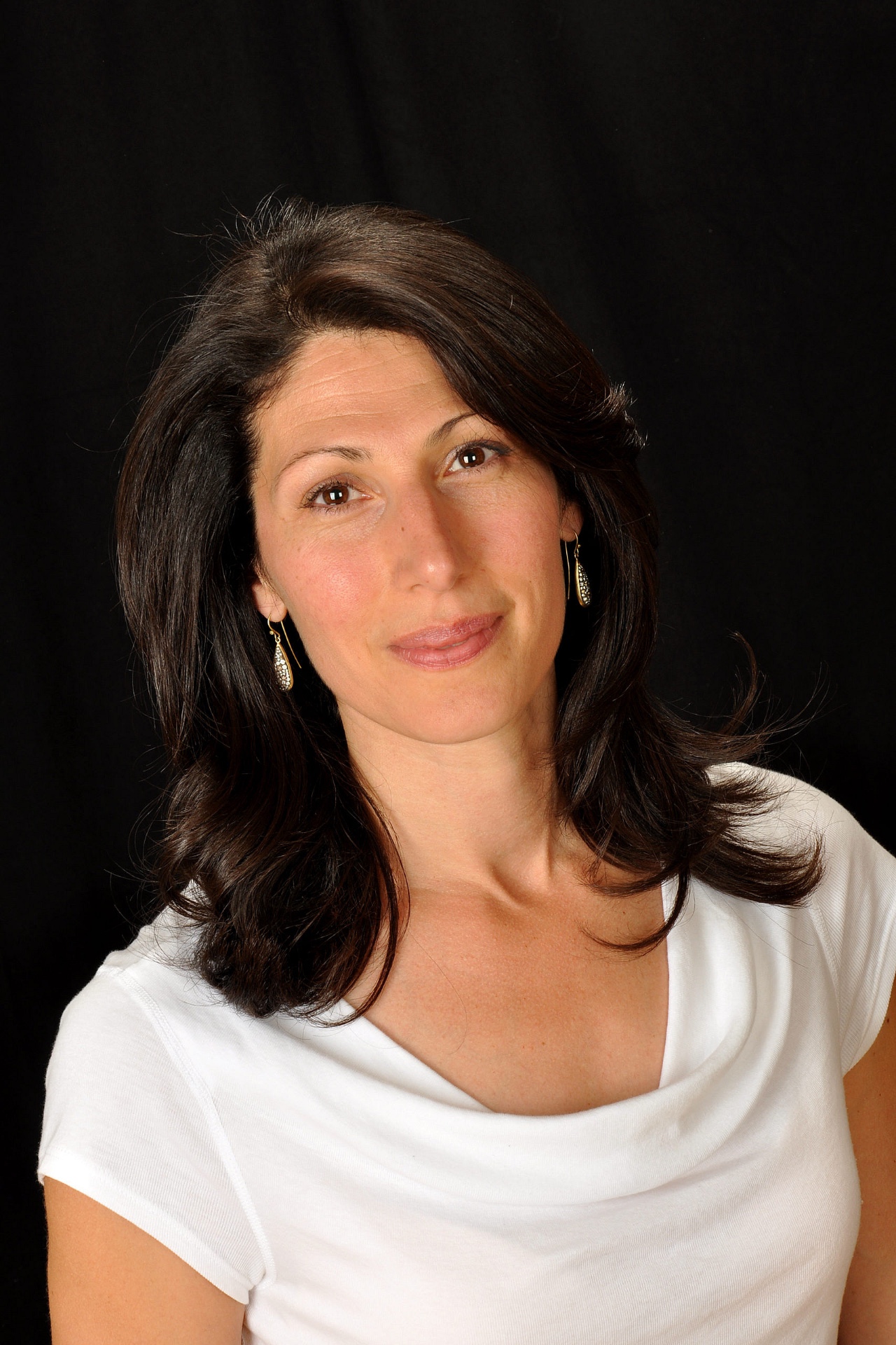 Natalie Kuldell headshot